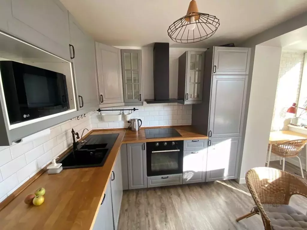 2-к кв. Московская область, Реутов Юбилейный просп., 52 (56.0 м) - Фото 2