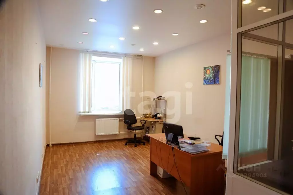 Офис в Коми, Ухта Тиманская ул., 10 (321 м) - Фото 2