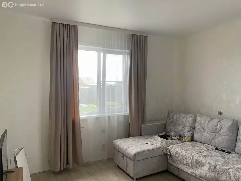 Дом в село Угдан, улица 50 лет Победы (80 м) - Фото 1