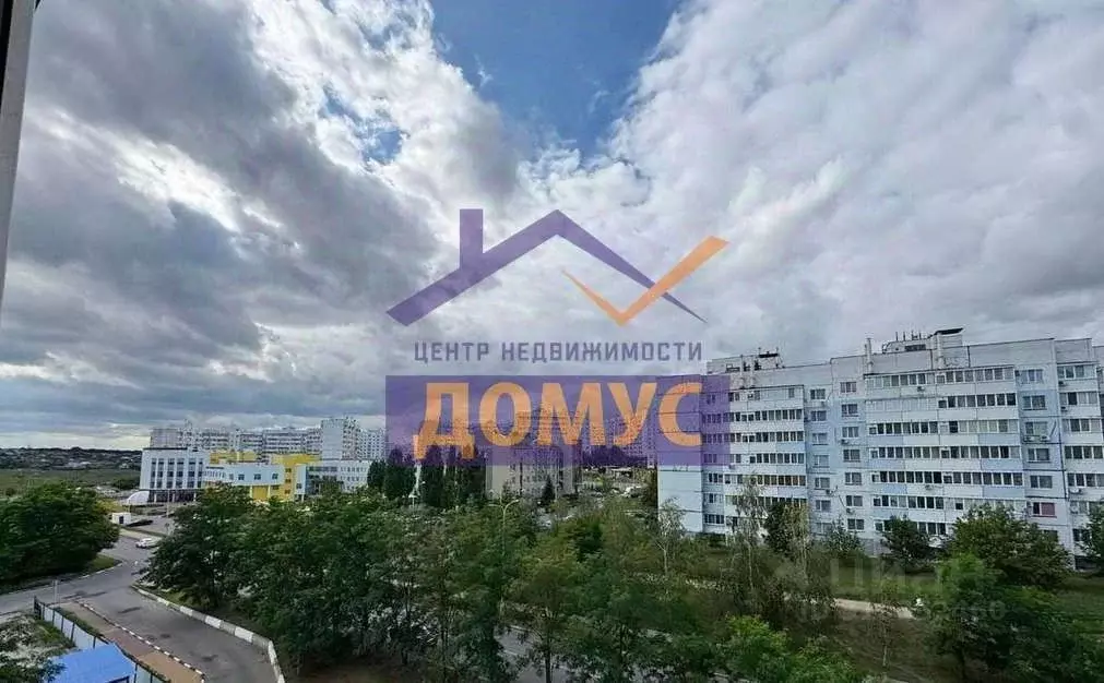 2-к кв. Белгородская область, Белгород ул. Есенина, 50в (60.0 м) - Фото 1