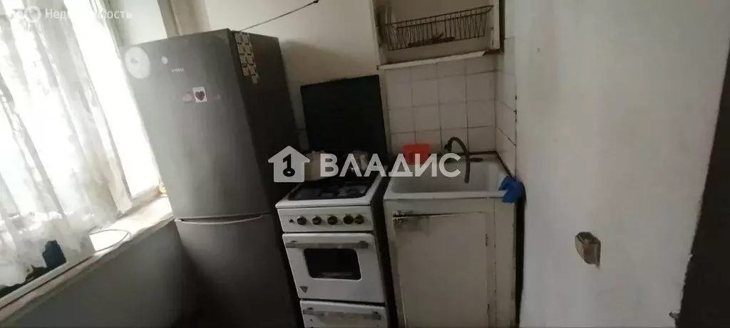3-комнатная квартира: Одинцово, улица Маршала Бирюзова, 26 (55 м) - Фото 1
