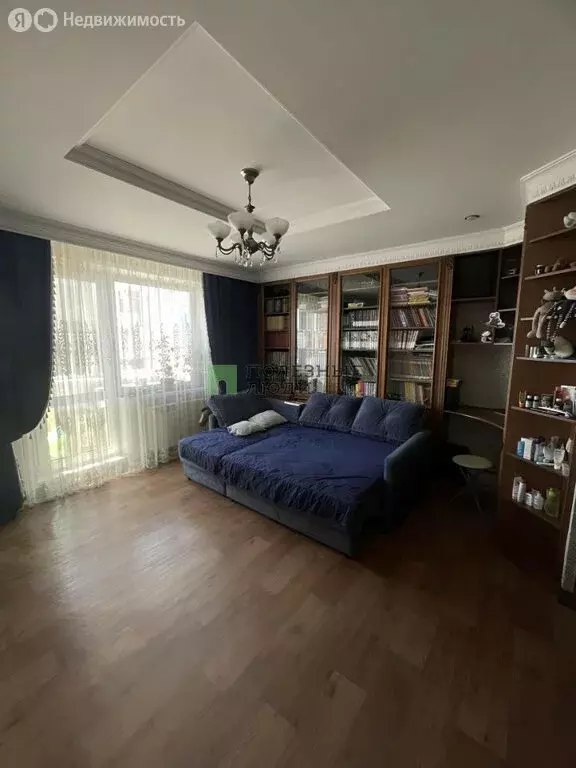 3-комнатная квартира: Красноярск, микрорайон Северный, улица ... - Фото 2