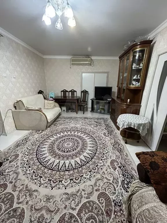 2-к. квартира, 50 м, 1/1 эт. - Фото 1