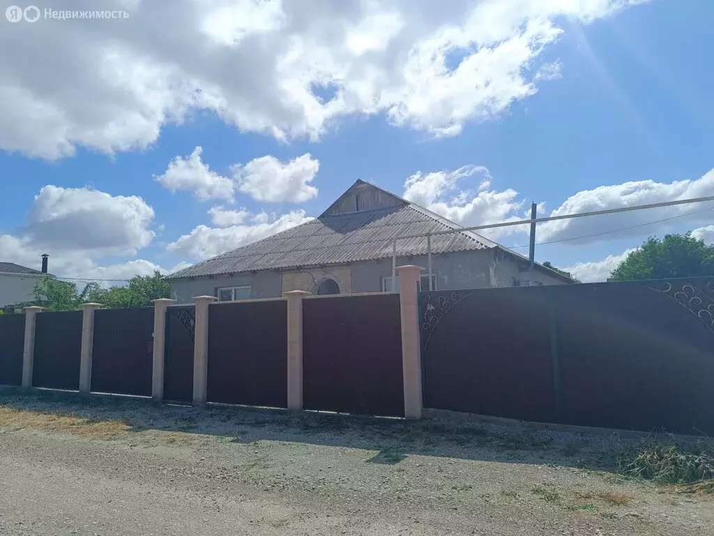 Дом в Гвардейское, Ореховая улица, 61 (148 м) - Фото 1