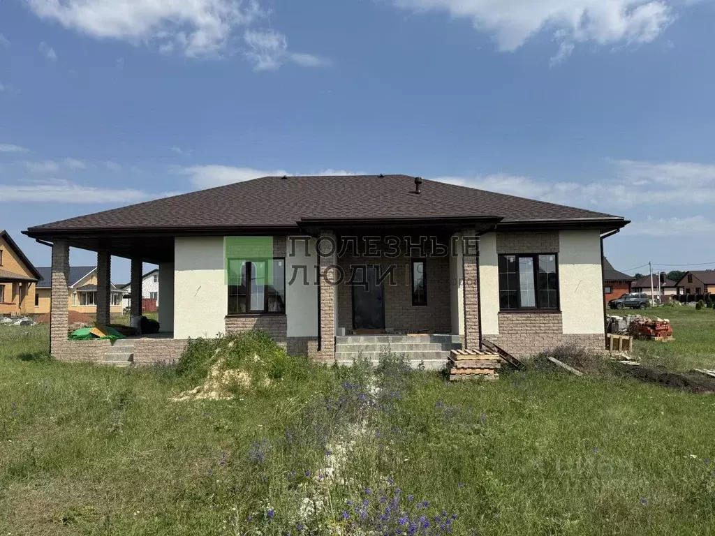 Дом в Белгородская область, Белгородский район, Беломестненское с/пос, ... - Фото 1