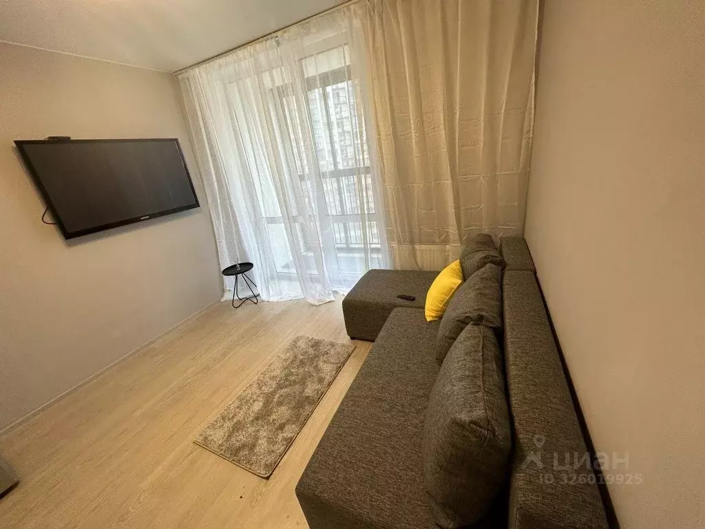 1-к кв. Свердловская область, Екатеринбург Уктус жилрайон, Светлый ... - Фото 2