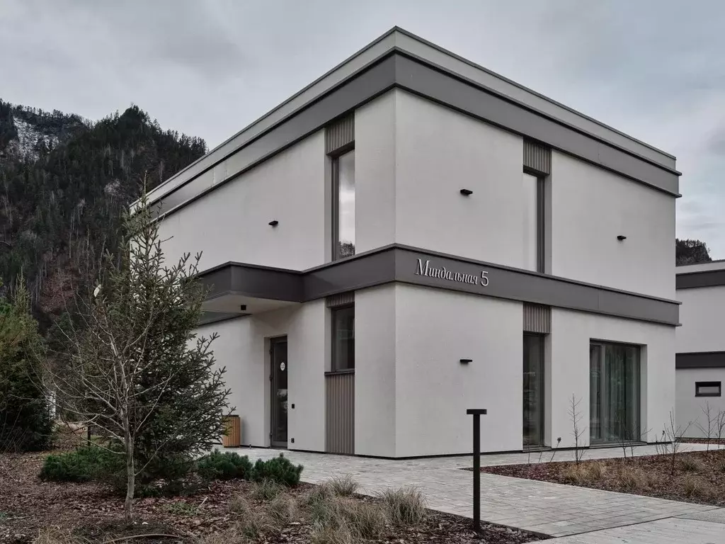 Дом в Алтай, Чемальский район, с. Чепош Родниковая ул., 84 (180 м) - Фото 2