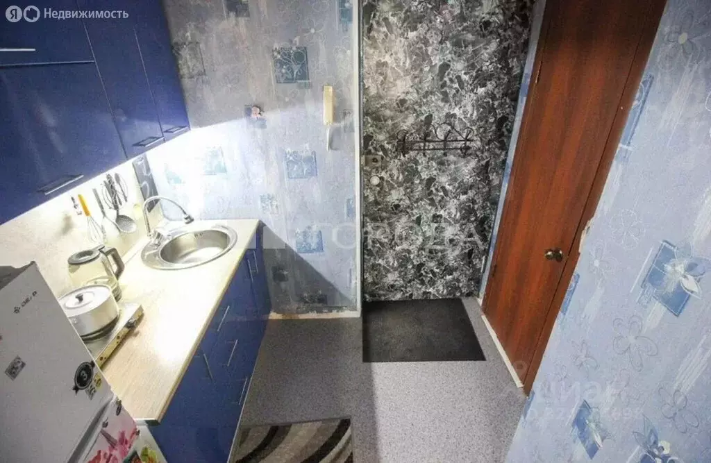 Квартира-студия: Барнаул, улица 40 лет Октября, 33А (16.9 м) - Фото 2