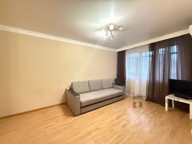 1-к кв. Челябинская область, Челябинск ул. Володарского, 15 (33.0 м) - Фото 1