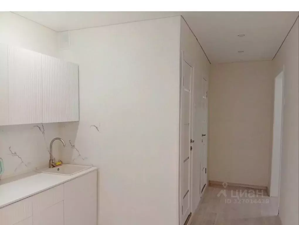 Комната Челябинская область, Челябинск ул. Братьев Кашириных, 132А ... - Фото 2