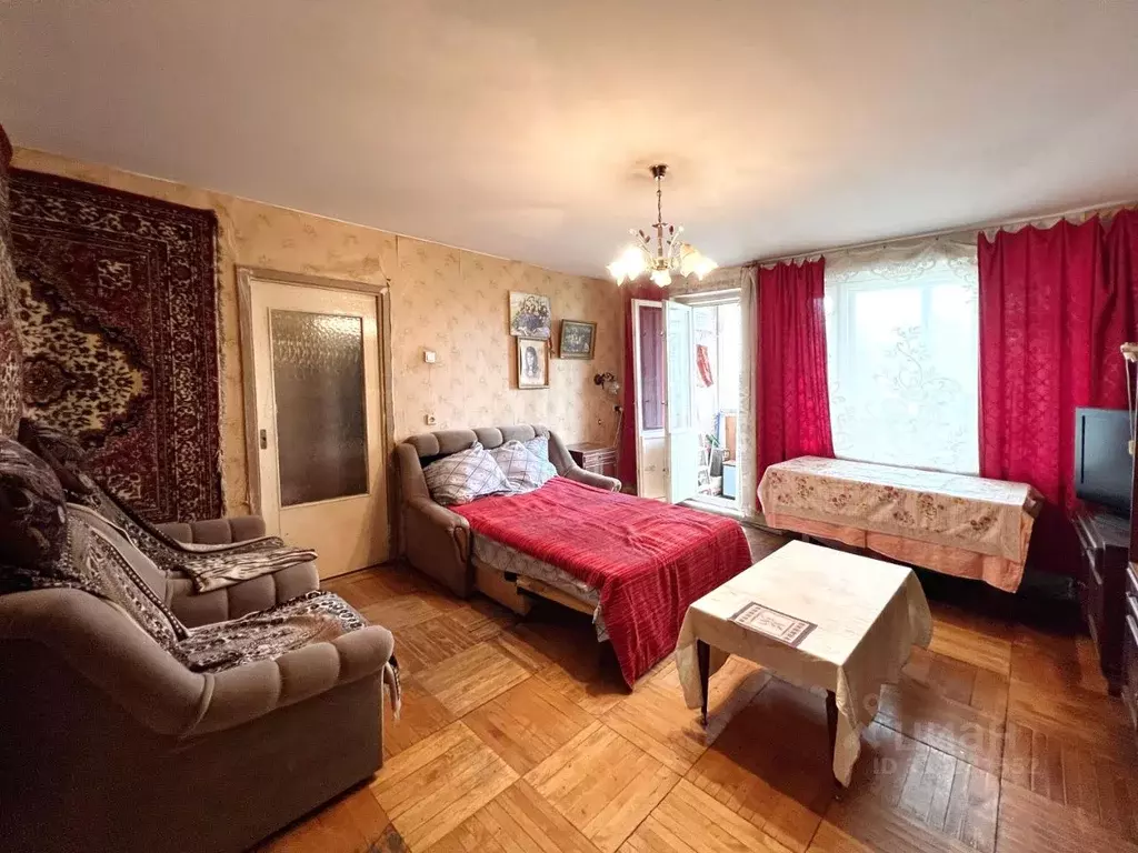 3-к кв. Санкт-Петербург ул. Димитрова, 10К4 (56.8 м) - Фото 0