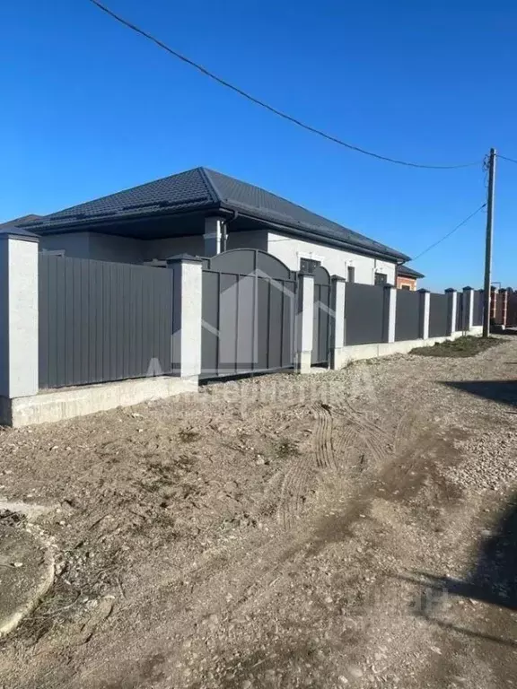 Дом в Ставропольский край, Предгорный муниципальный округ, ... - Фото 0