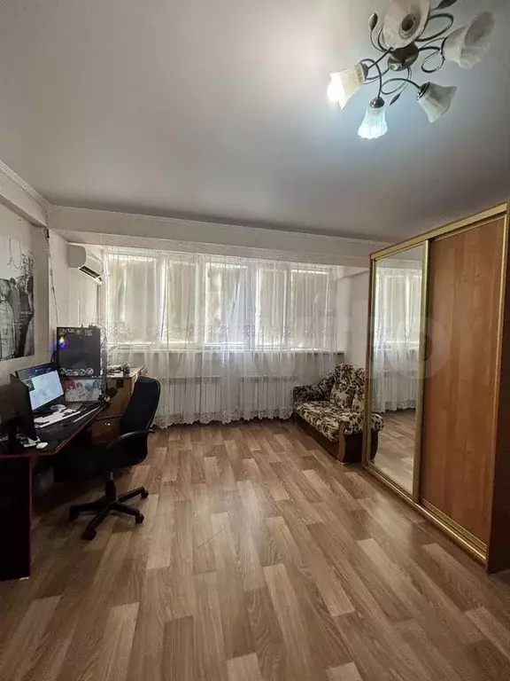 1-к. квартира, 42 м, 2/10 эт. - Фото 0