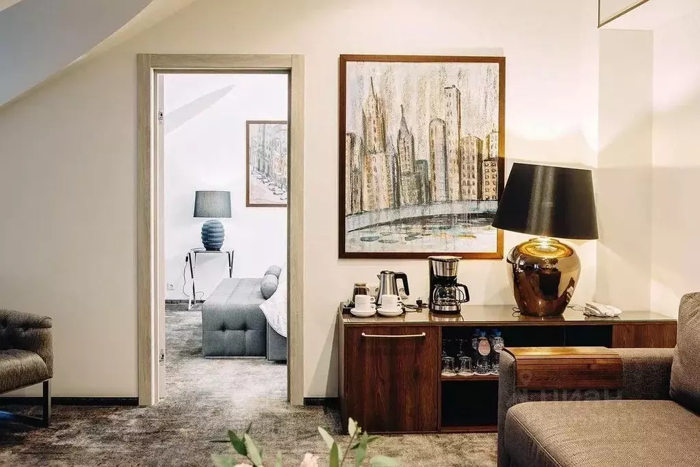 Комната Москва ул. Остоженка, 32С1 (50.0 м) - Фото 1