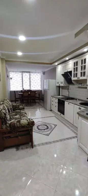 1-к кв. Крым, Феодосия ул. Боевая, 4 (64.0 м) - Фото 2