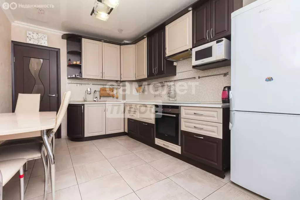 2-комнатная квартира: Уфа, Комсомольская улица, 106 (66.8 м) - Фото 2