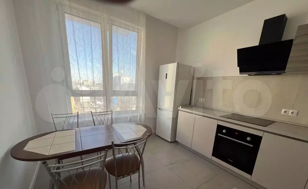 2-к. квартира, 55 м, 8/10 эт. - Фото 0