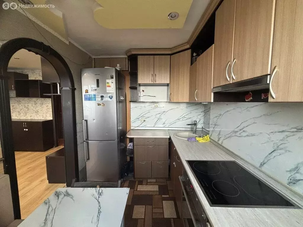 3-комнатная квартира: Мурманск, улица Юрия Гагарина, 35 (60.5 м) - Фото 1