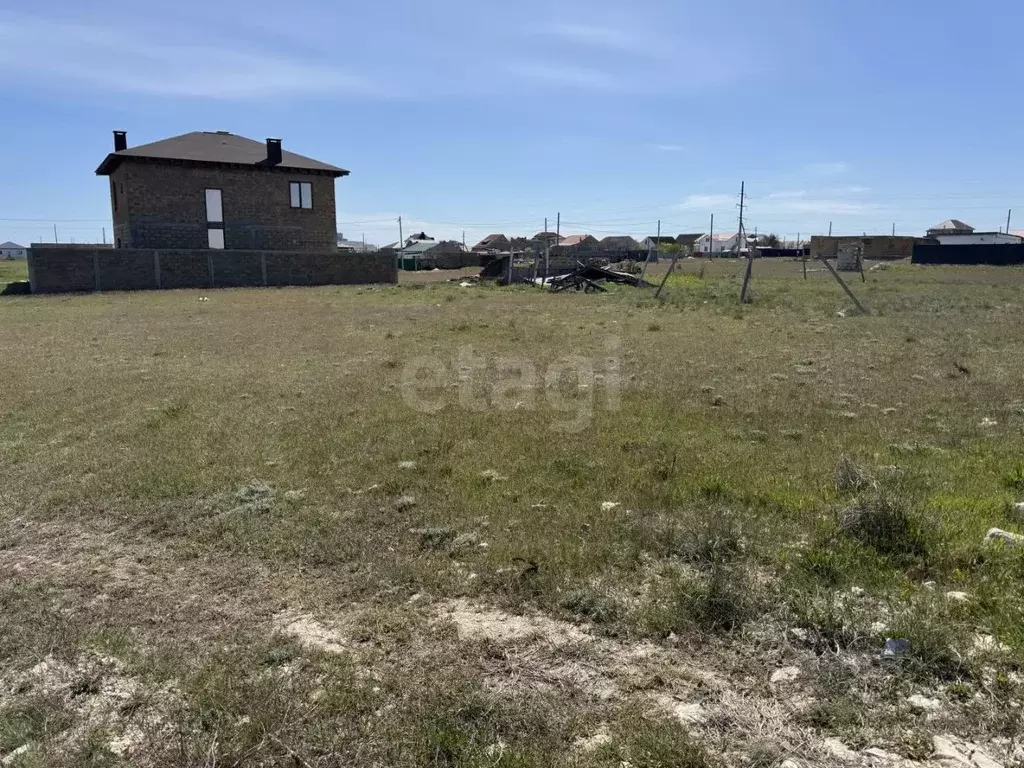 Участок в Крым, Сакский район, с. Суворовское ул. Виноградная, 11В ... - Фото 1