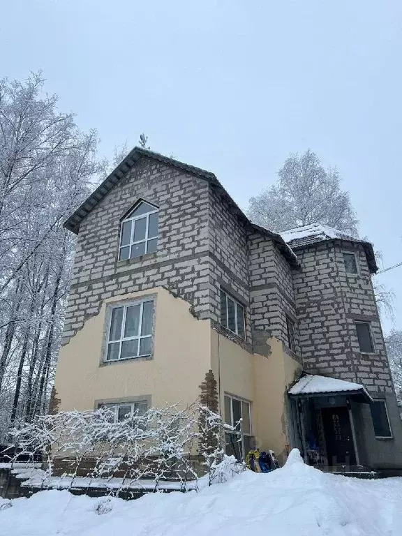 Дом в Смоленская область, Смоленск пер. Реадовский, 4 (372 м) - Фото 1