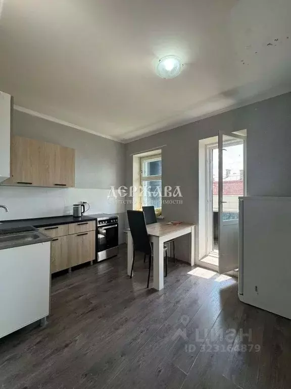 1-к кв. Белгородская область, Старый Оскол Космос мкр, 15 (38.0 м) - Фото 1