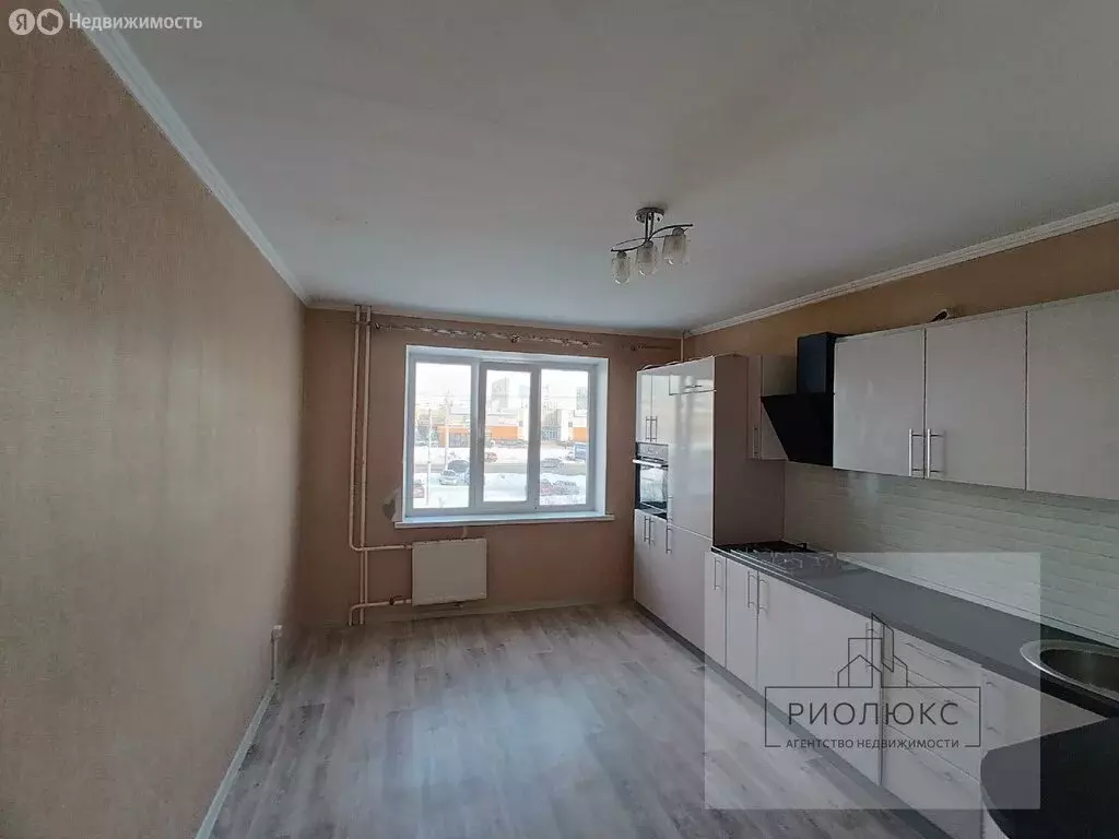 2-комнатная квартира: Магнитогорск, улица Зелёный Лог, 35 (58.7 м) - Фото 2