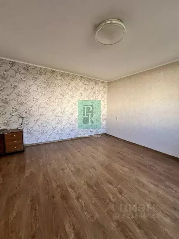 2-к кв. Севастополь просп. Октябрьской Революции, 32 (62.4 м) - Фото 2