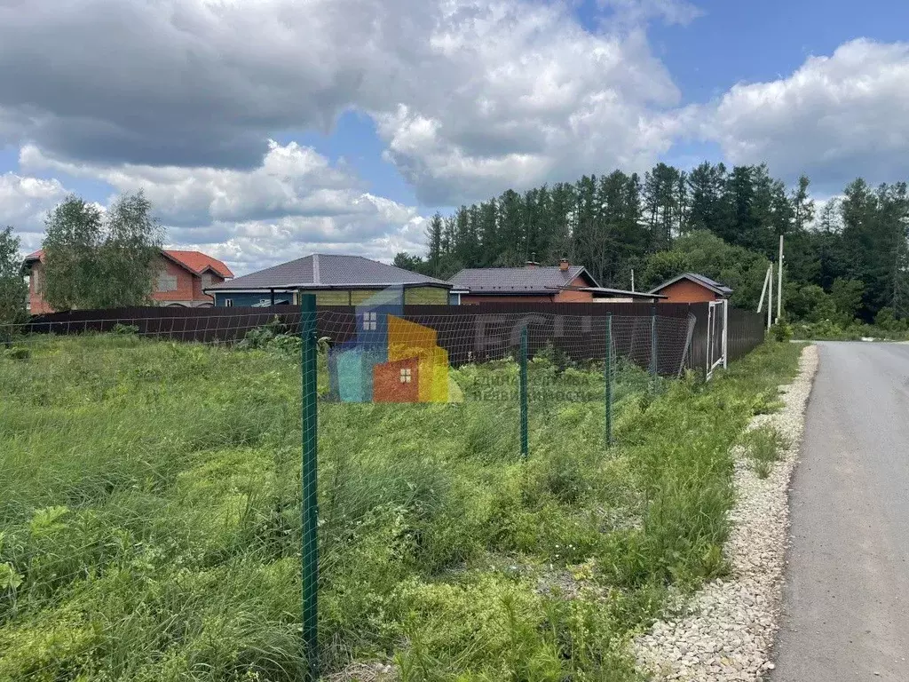 Участок в Тульская область, Тула городской округ, пос. Октябрьский ул. ... - Фото 0