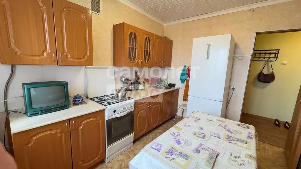 3-к кв. Башкортостан, Октябрьский 35-й мкр, 29 (60.5 м) - Фото 2