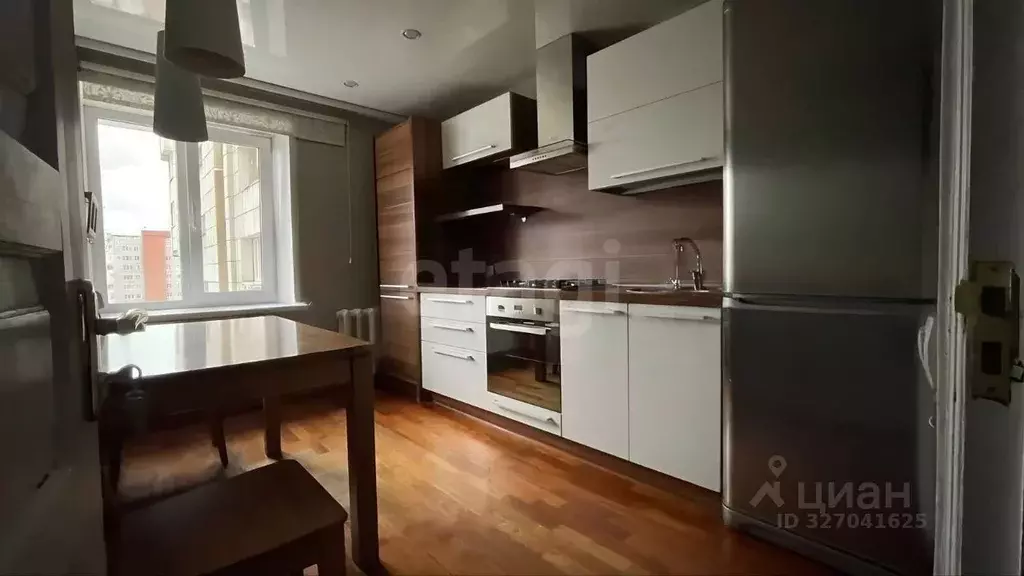 3-к кв. Пермский край, Пермь ул. Революции, 12 (62.0 м) - Фото 1