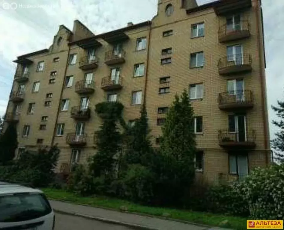 2-комнатная квартира: Калининград, Краснодонская улица, 4 (67 м) - Фото 0