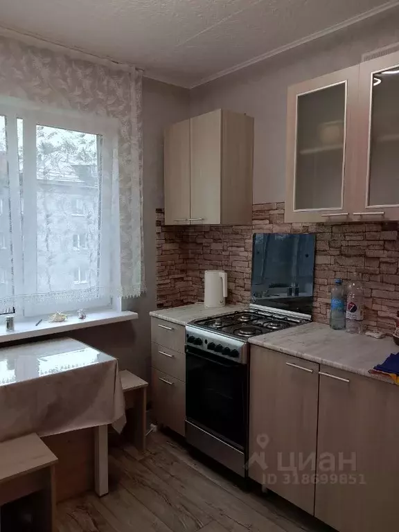 3-к кв. Вологодская область, Череповец Устюженская ул., 28 (58.4 м) - Фото 0