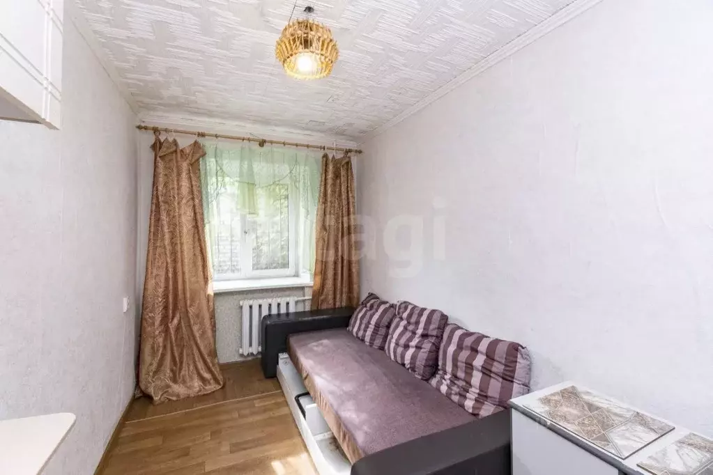 Комната Тюменская область, Тюмень ул. Красина, 5 (9.0 м) - Фото 1