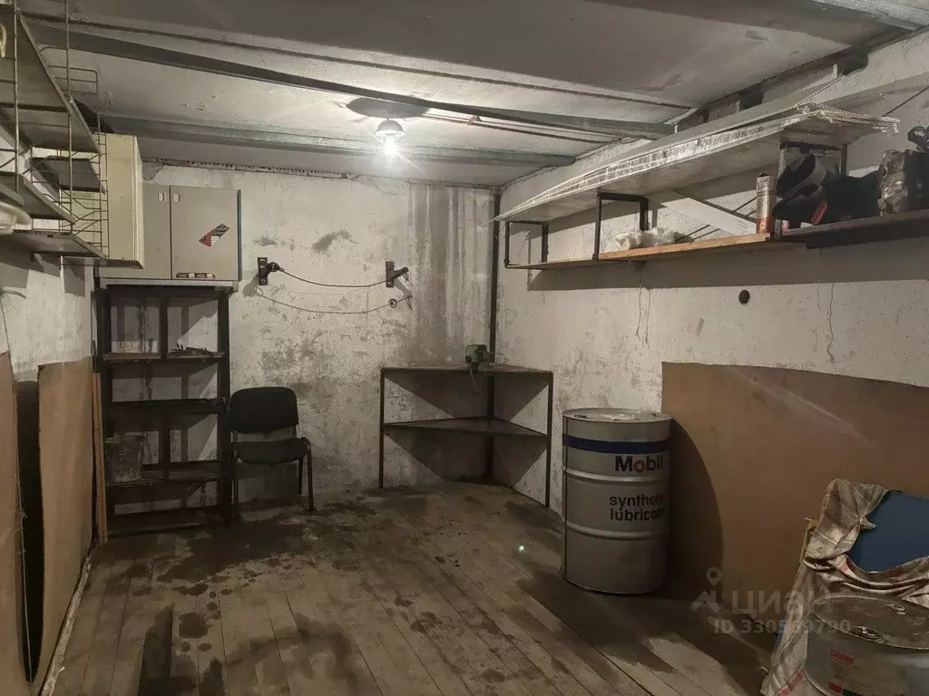 Гараж в Свердловская область, Екатеринбург ул. Рассветная, 12 (18 м) - Фото 2