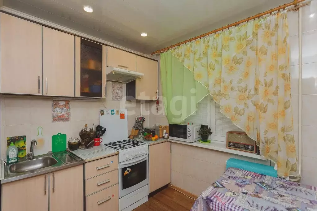 3-к кв. Башкортостан, Уфа ул. Орджоникидзе, 14 (56.4 м) - Фото 1