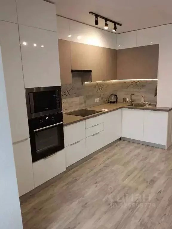 2-к кв. Московская область, Химки Планерная мкр, 20 (62.0 м) - Фото 1