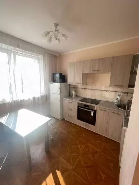 1-к. квартира, 40м, 5/9эт. - Фото 1