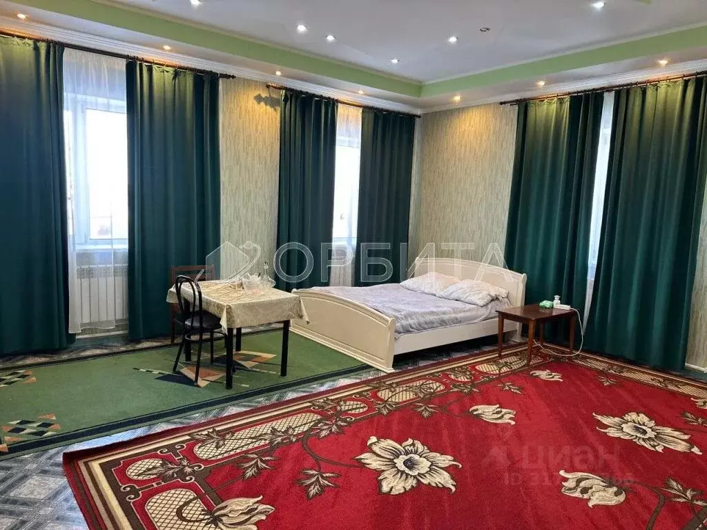 Дом в Тюменская область, Тюмень ул. Вишневая, 58 (357 м) - Фото 1