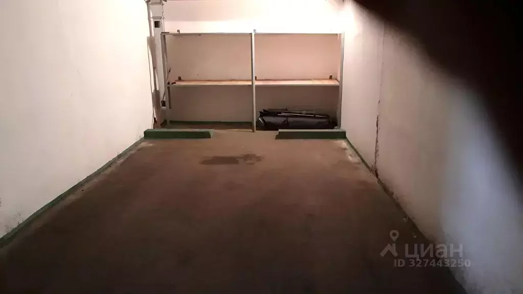 Гараж в Москва Краснодарская ул., 72к1 (18 м) - Фото 2