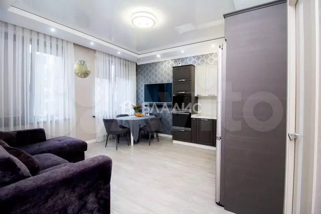 2-к. квартира, 62 м, 7/9 эт. - Фото 1