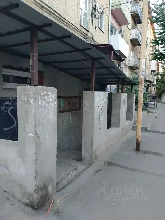 Помещение свободного назначения в Саратовская область, Саратов ул. ... - Фото 2