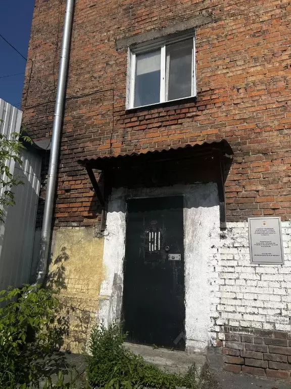 Помещение свободного назначения в Кемеровская область, Белово ул. ... - Фото 1