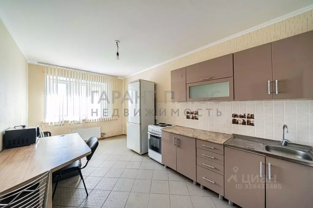 3-к кв. Липецкая область, Липецк ул. 50 лет НЛМК, 2Г (81.3 м) - Фото 1