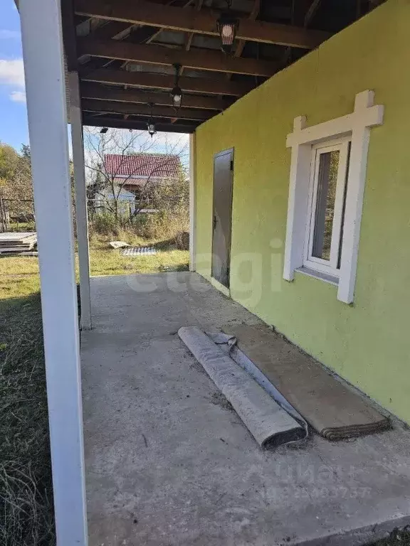 Дом в Саратовская область, Энгельсский район, Красноярское ... - Фото 1