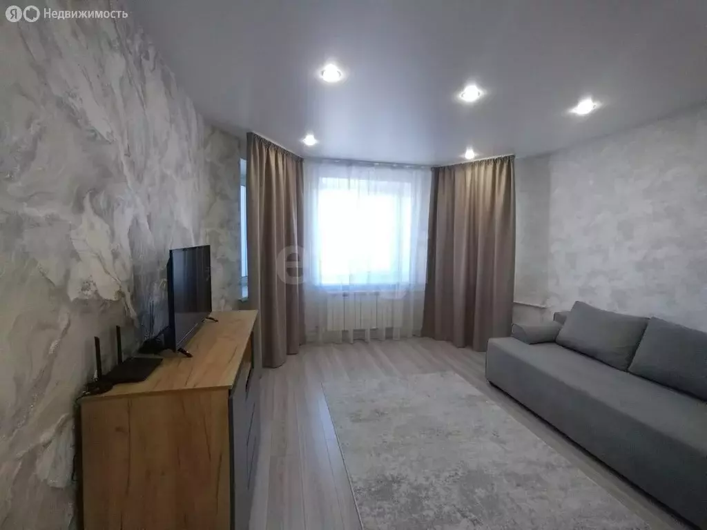 1-комнатная квартира: Абакан, улица Авиаторов, 5А (37.4 м) - Фото 2