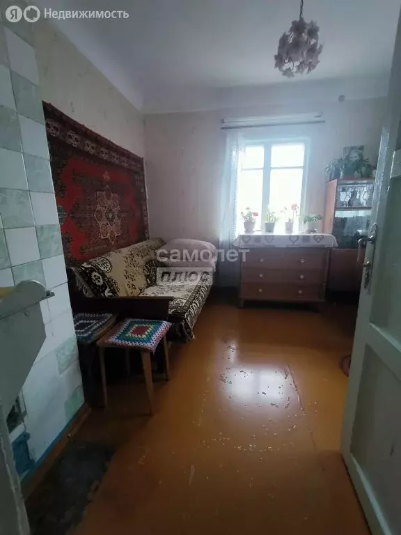 Дом в Октябрьский, улица Щорса (48 м) - Фото 1