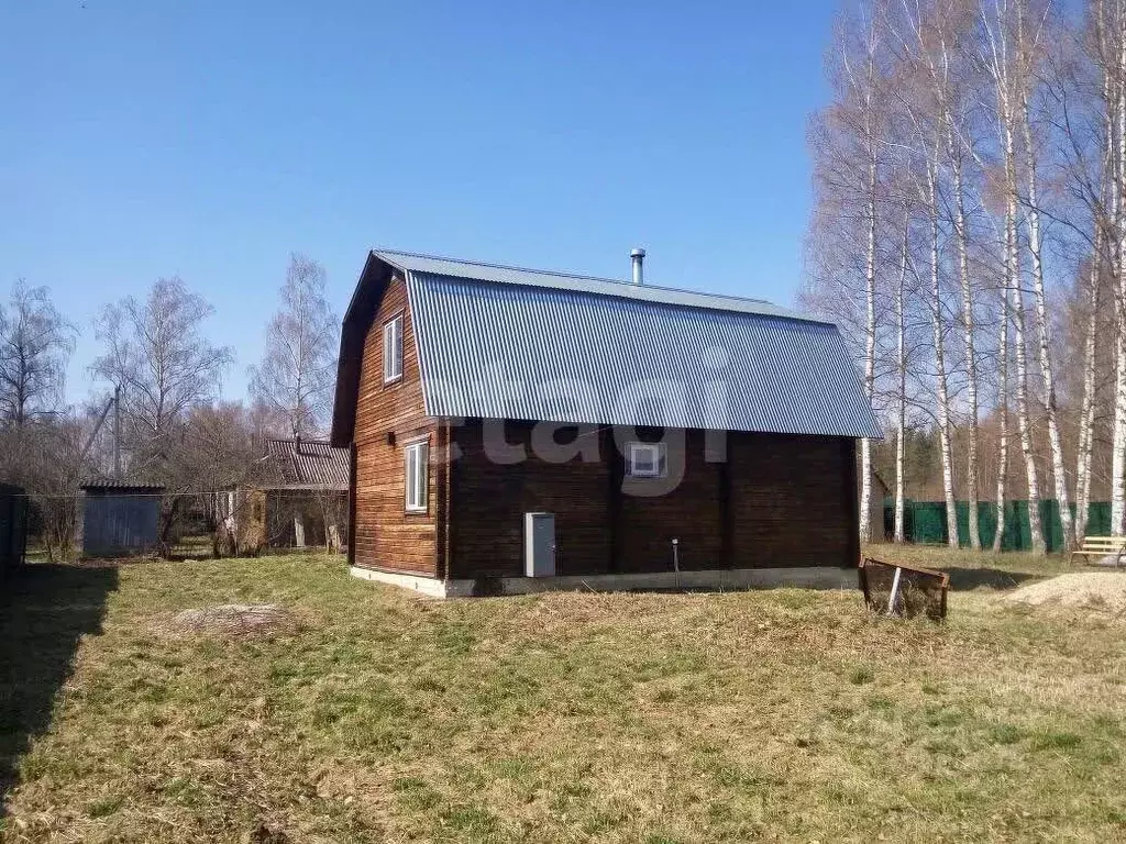 Дом в Смоленская область, Новодугинский муниципальный округ, с. Тесово ... - Фото 1