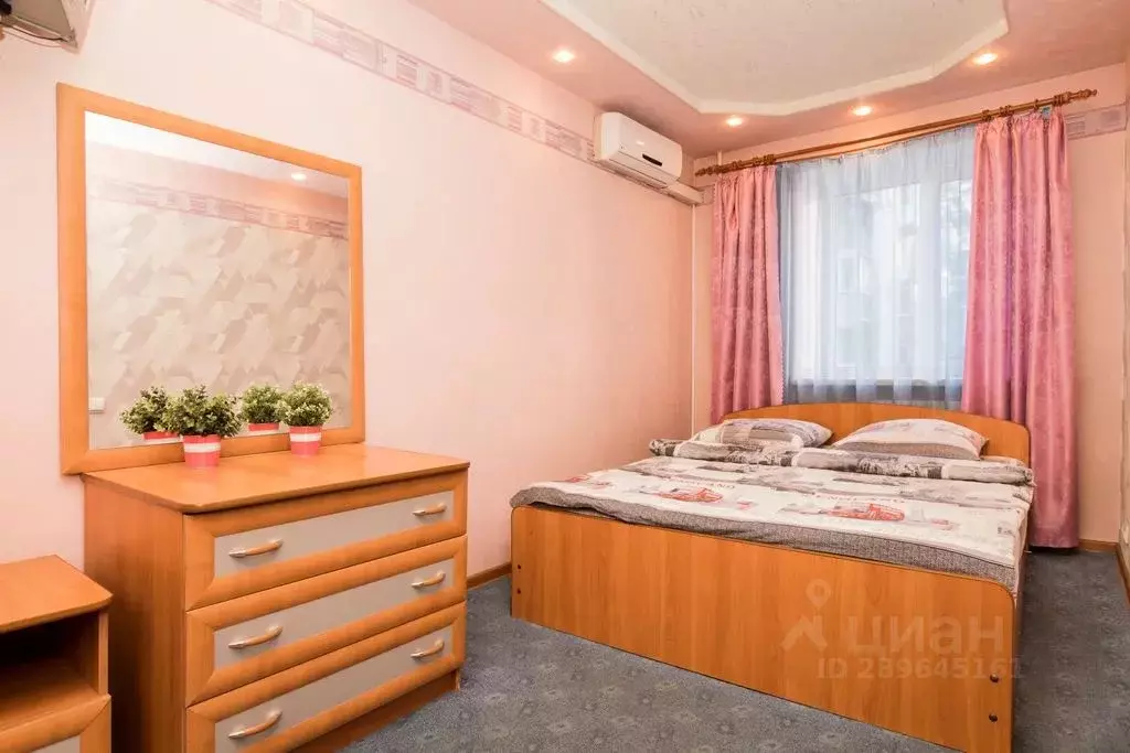 2-к кв. Нижегородская область, Нижний Новгород ул. Максима Горького, ... - Фото 1