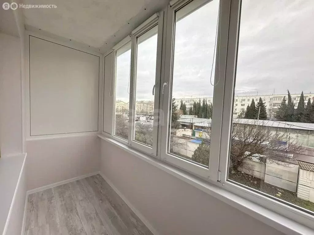 1-комнатная квартира: Севастополь, улица Адмирала Юмашева, 26 (30.2 м) - Фото 1