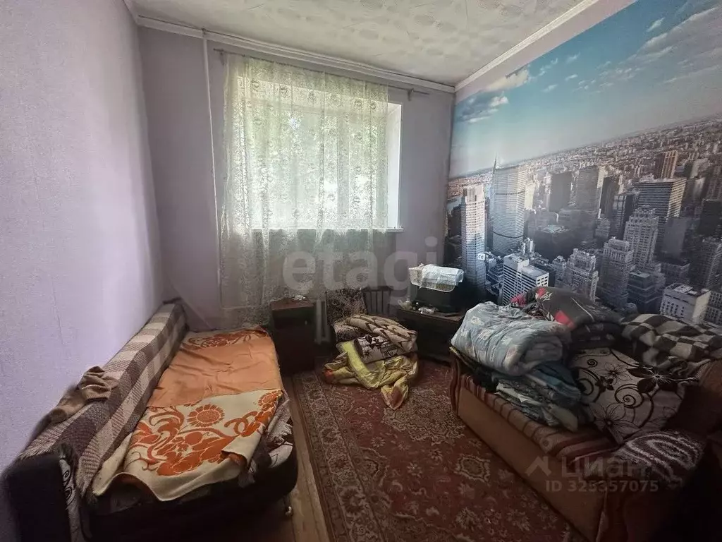 Комната Челябинская область, Троицк ул. Имени А.Е. Карташова, 35 (28.1 ... - Фото 1